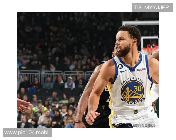 铂金：我一直是库里的超级粉丝，他是个特别特别的球员